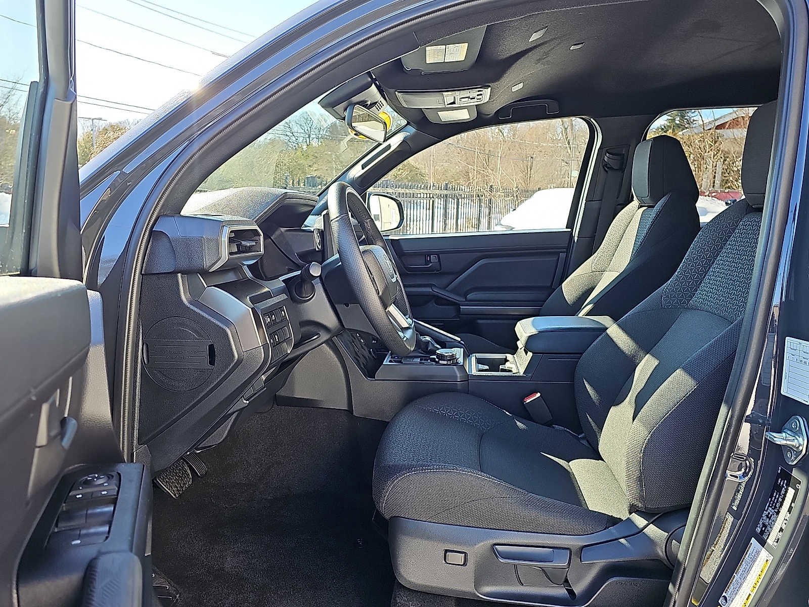 Used 2025 Toyota 4Runner SR5 AWD/4WD image 14