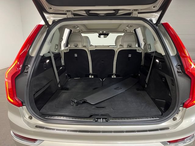 Used 2017 Volvo XC90 T6 Inscription w/ Vision Package AWD/4WD image 16