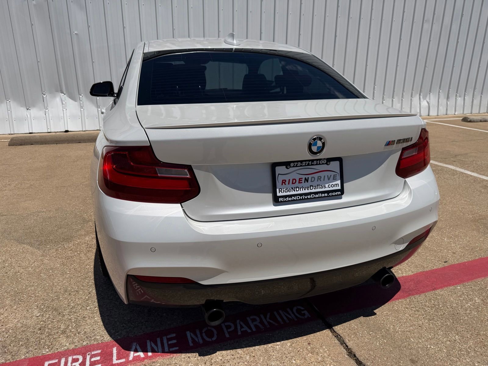 Used 2016 BMW M235i Coupe RWD image 6