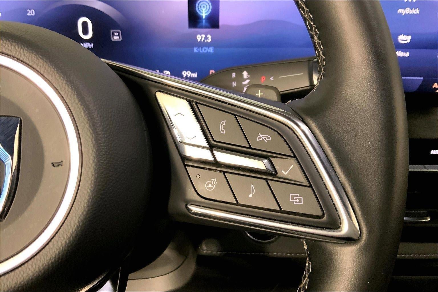 Used 2025 Buick Enclave Sport Touring image 19