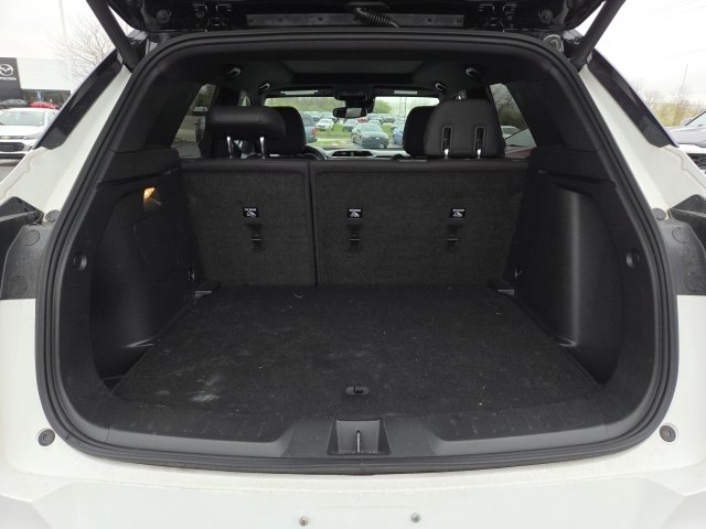 Used 2023 Chevrolet TrailBlazer RS w/ Sun and Liftgate Package image 11