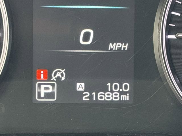 Used 2022 Subaru Outback Premium image 12