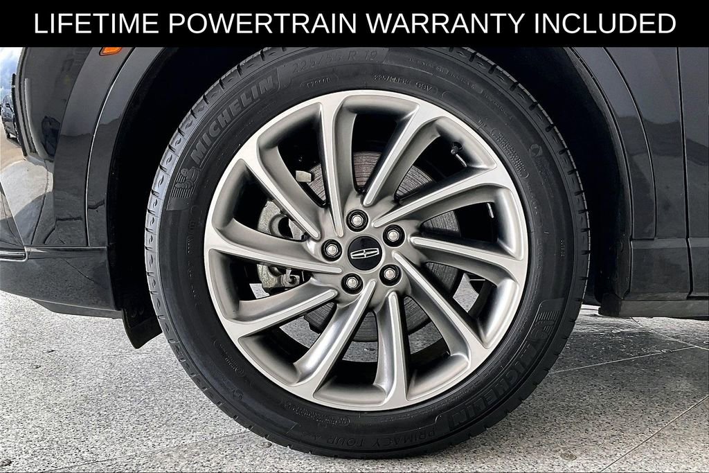 Used 2024 Lincoln Corsair Grand Touring image 12