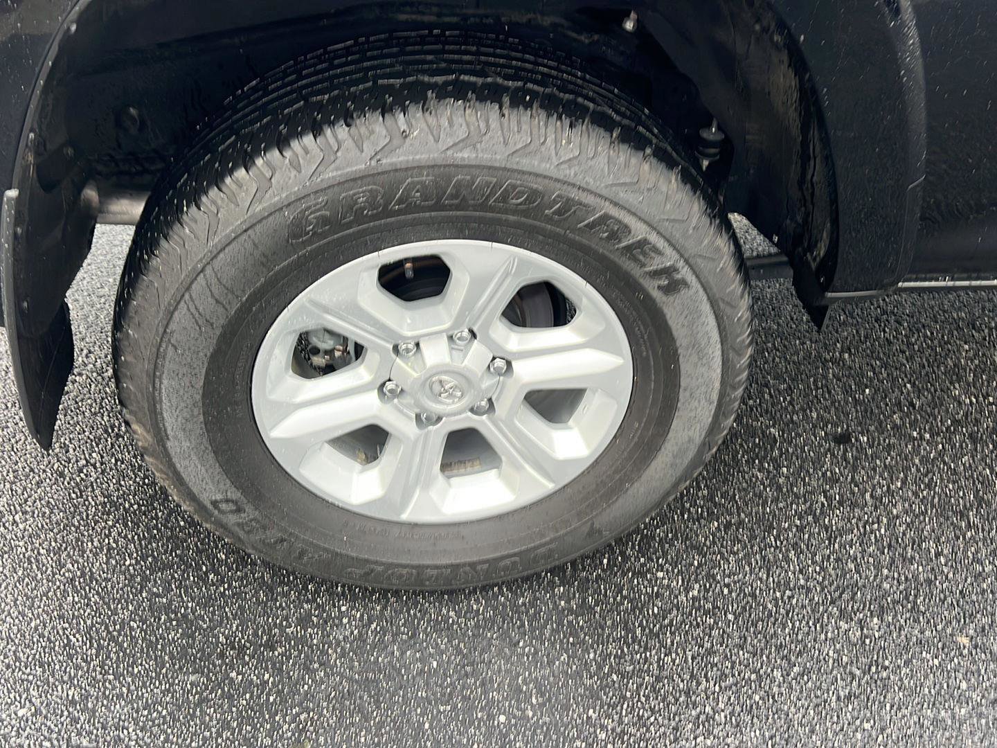 Certified 2023 Toyota 4Runner SR5 Premium image 40