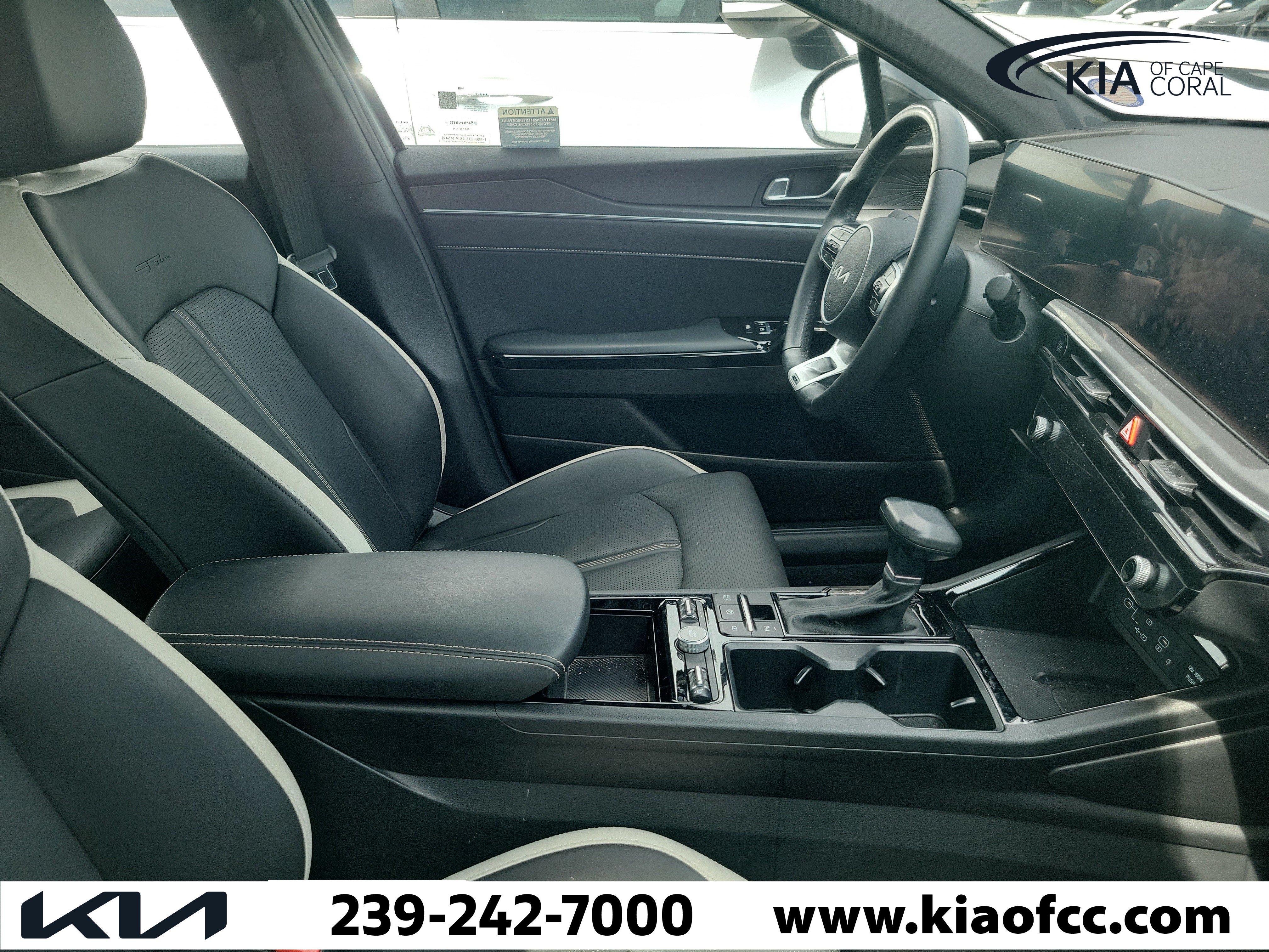 Certified 2025 Kia K5 GT-Line w/ GT-Line Premium Package FWD image 9