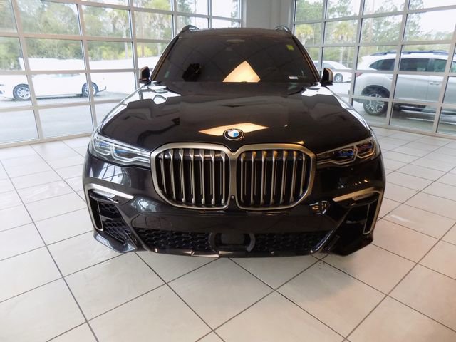 Used 2020 BMW X7 M50i image 2
