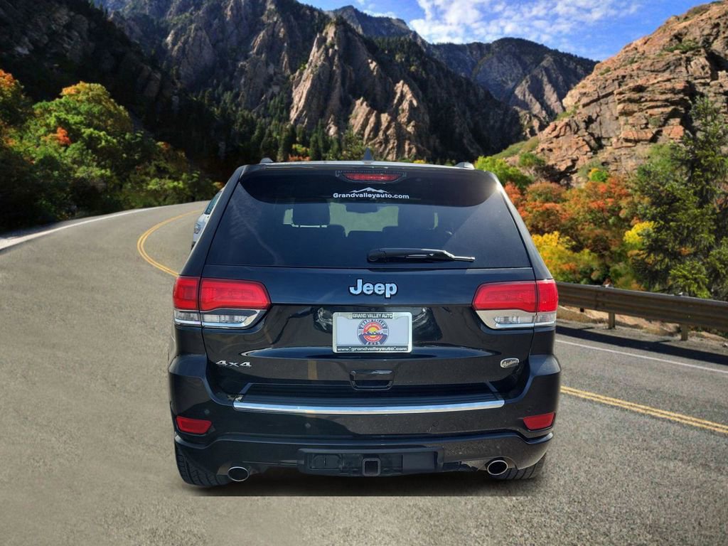 Used 2014 Jeep Grand Cherokee Overland image 4