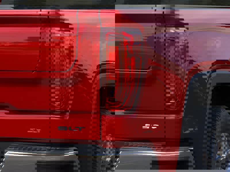 New 2026 GMC Sierra 1500 SLT image 11