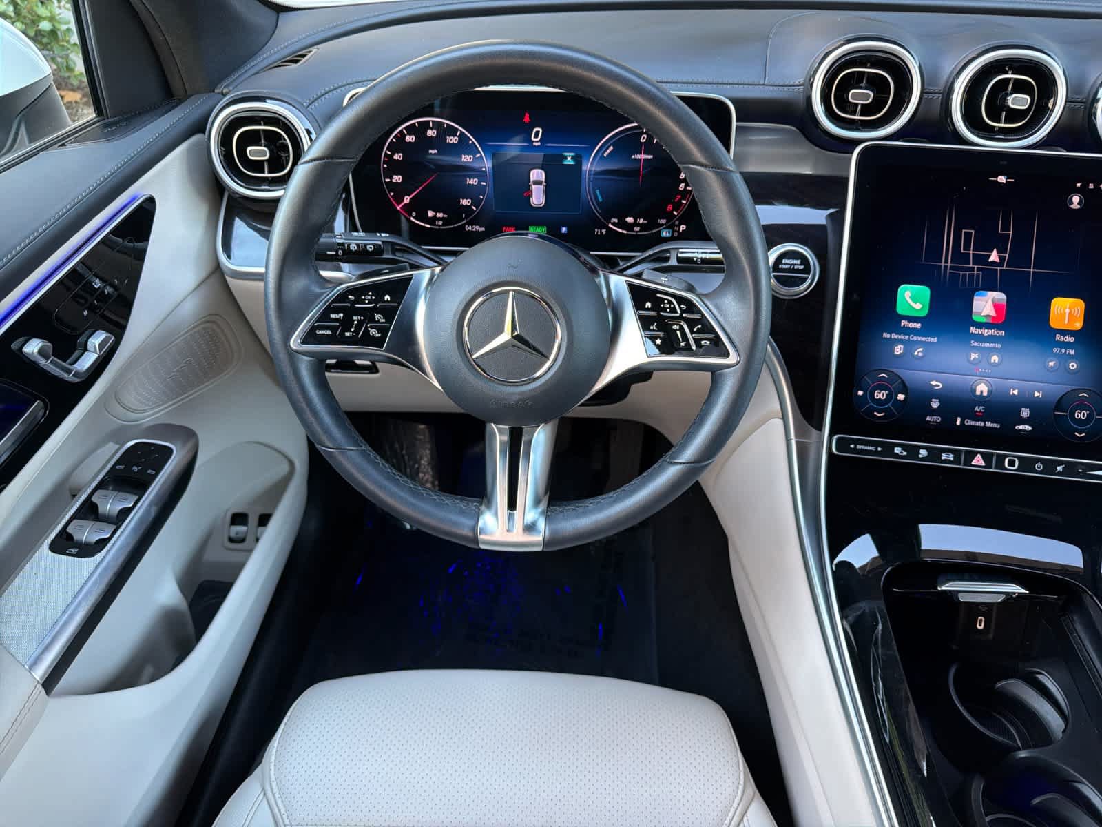 Certified 2025 Mercedes-Benz GLC 350e 4MATIC image 13