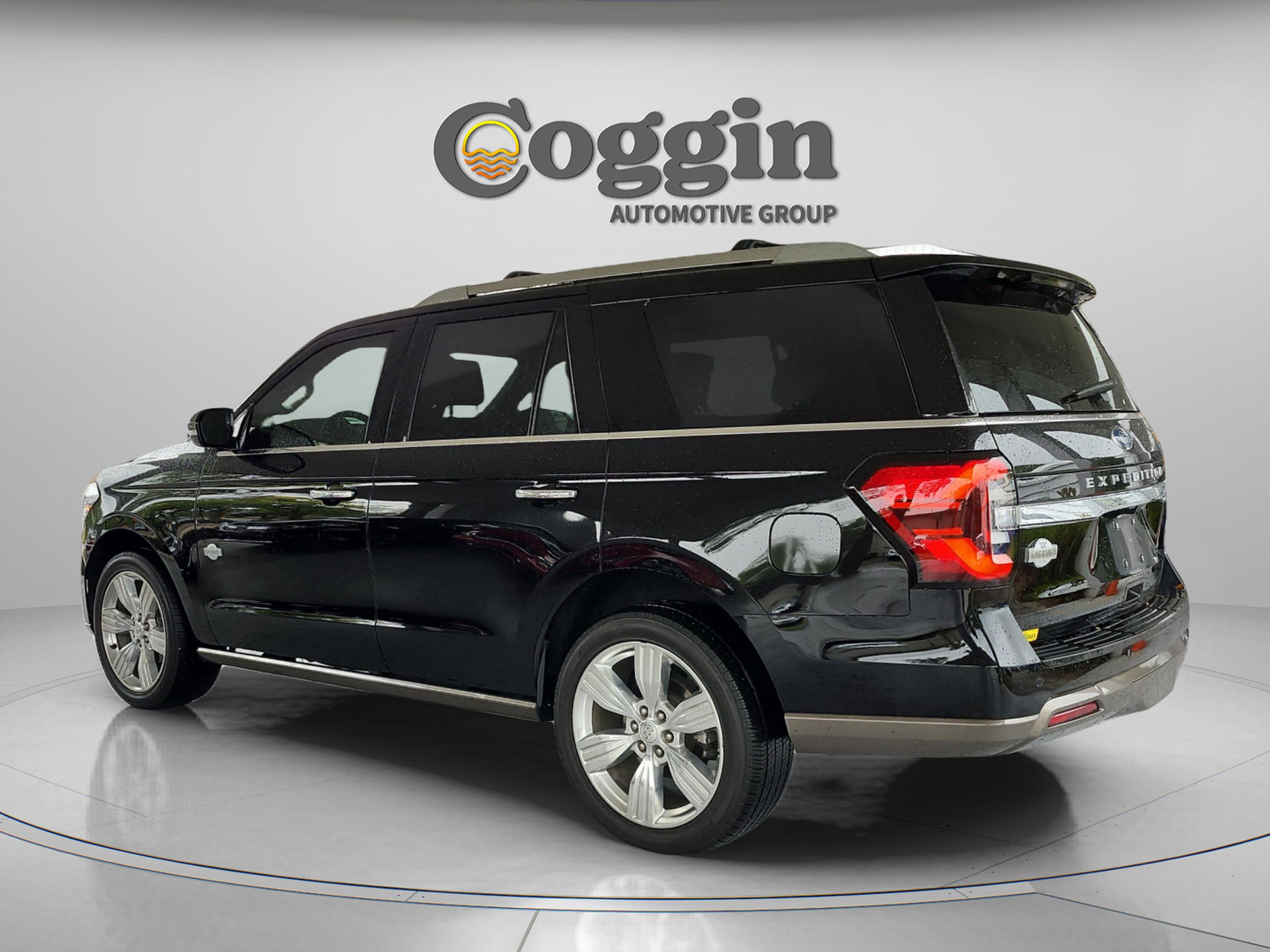 Certified 2022 Ford Expedition King Ranch RWD image 3