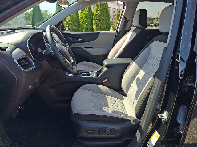 Certified 2024 Chevrolet Equinox LT AWD/4WD image 14