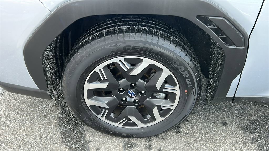 Certified 2025 Subaru Forester Premium w/ Convenience Package #1 image 5