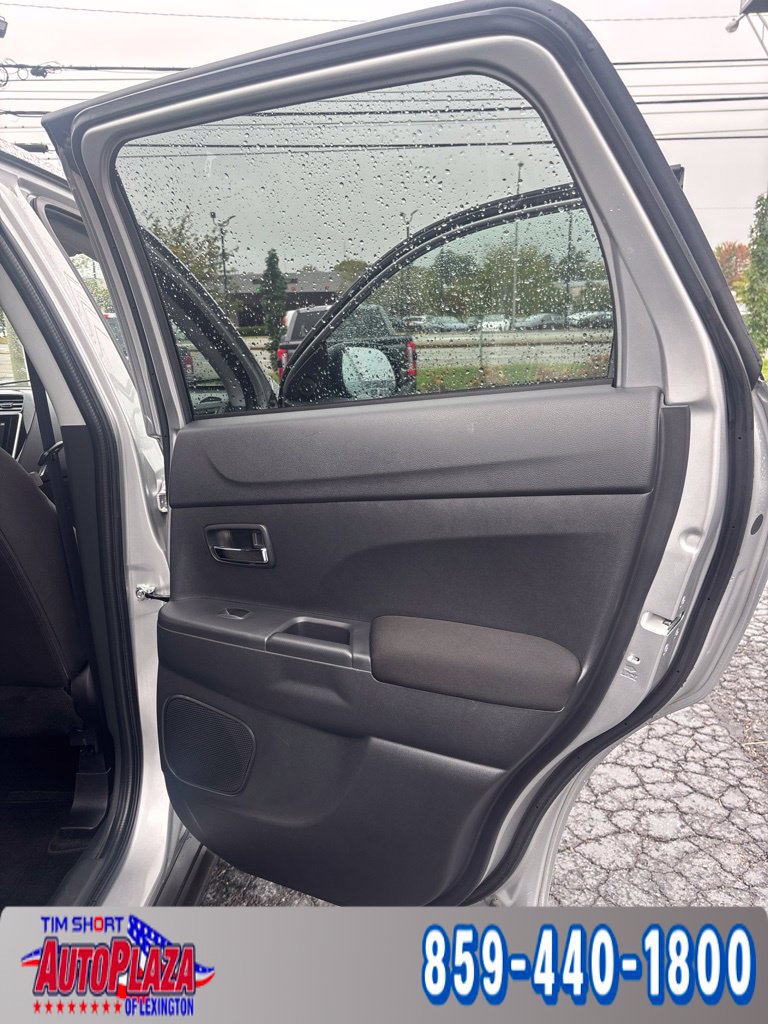 Used 2026 Mitsubishi Outlander Sport LE AWD/4WD image 19