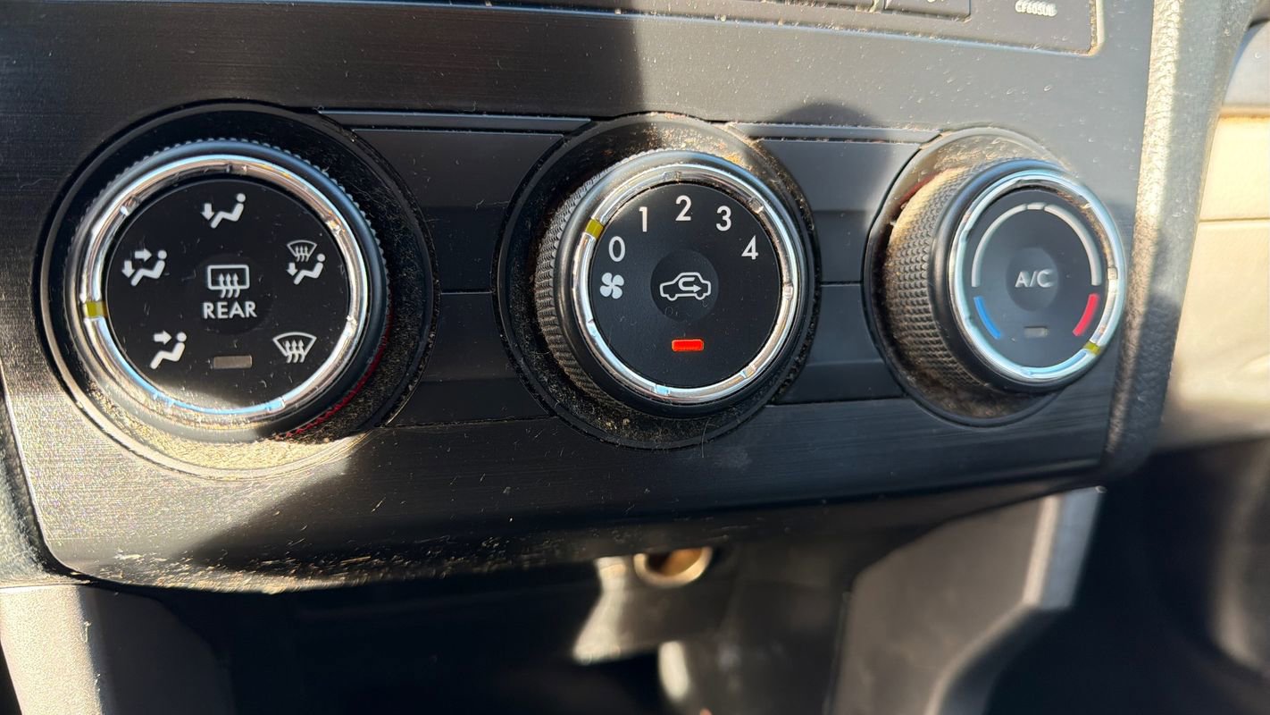 Used 2015 Subaru Forester 2.5i image 18