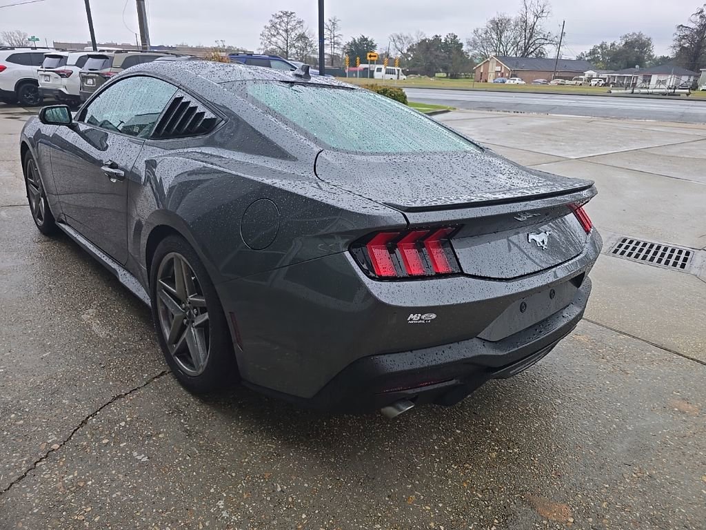 Used 2025 Ford Mustang Premium image 20