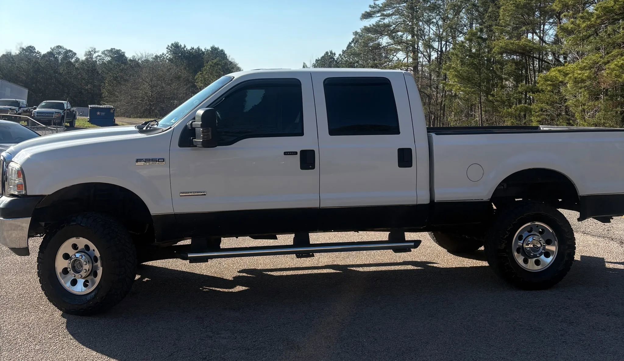 Used 2005 Ford F250 XLT image 3