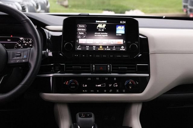 Certified 2025 Nissan Pathfinder SL AWD/4WD image 27