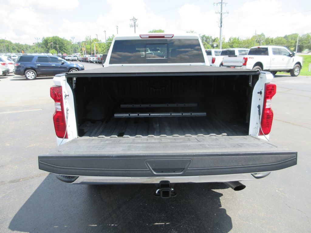 Certified 2022 Chevrolet Silverado 2500 LT w/ Convenience Package AWD/4WD image 9