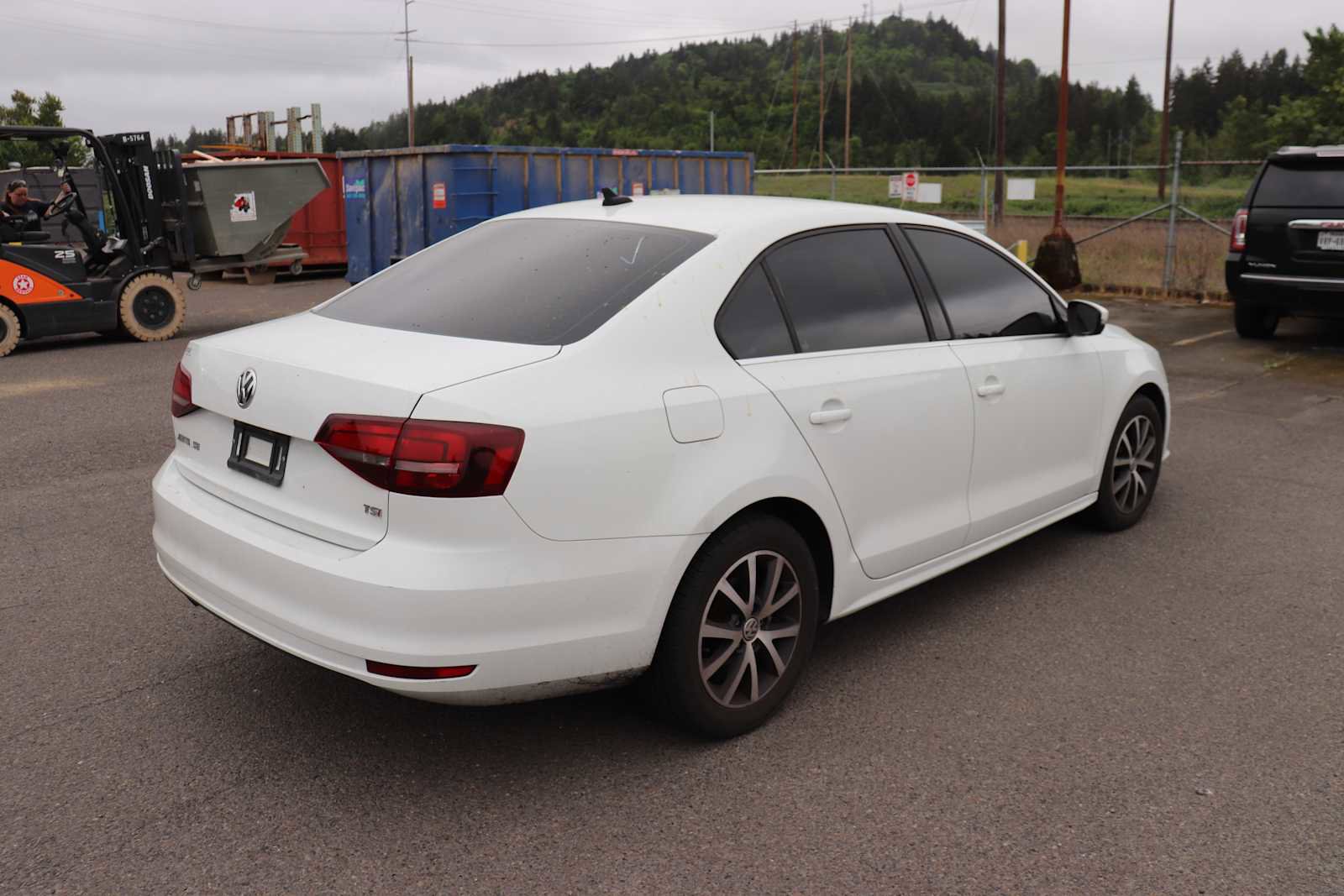 Used 2018 Volkswagen Jetta SE FWD image 5