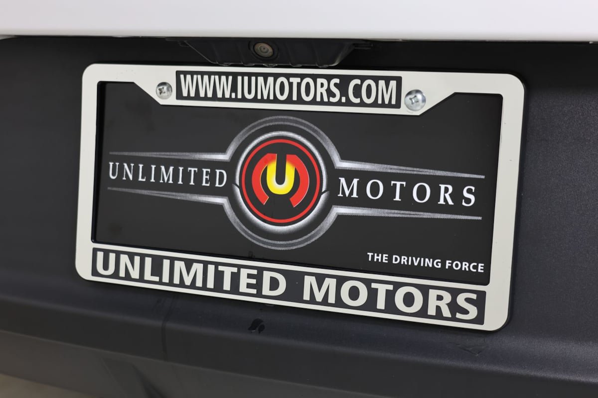 Used 2019 Chevrolet Cruze Premier w/ Sun And Sound Package FWD image 19