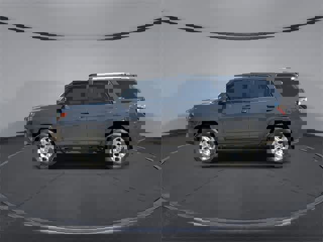 Certified 2024 Toyota 4Runner SR5 Premium image 5