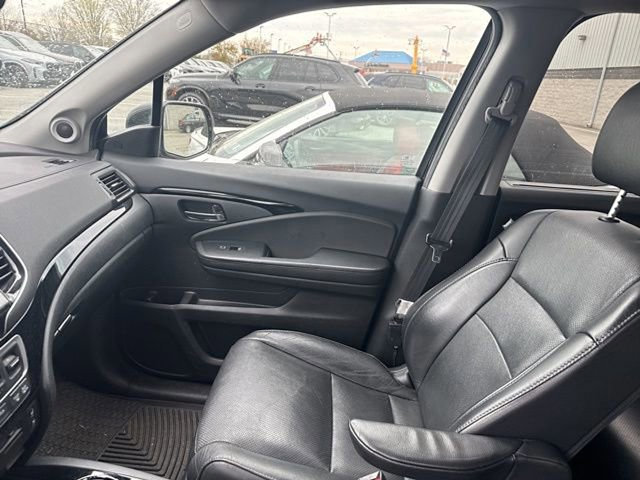 Used 2020 Honda Pilot Elite image 22