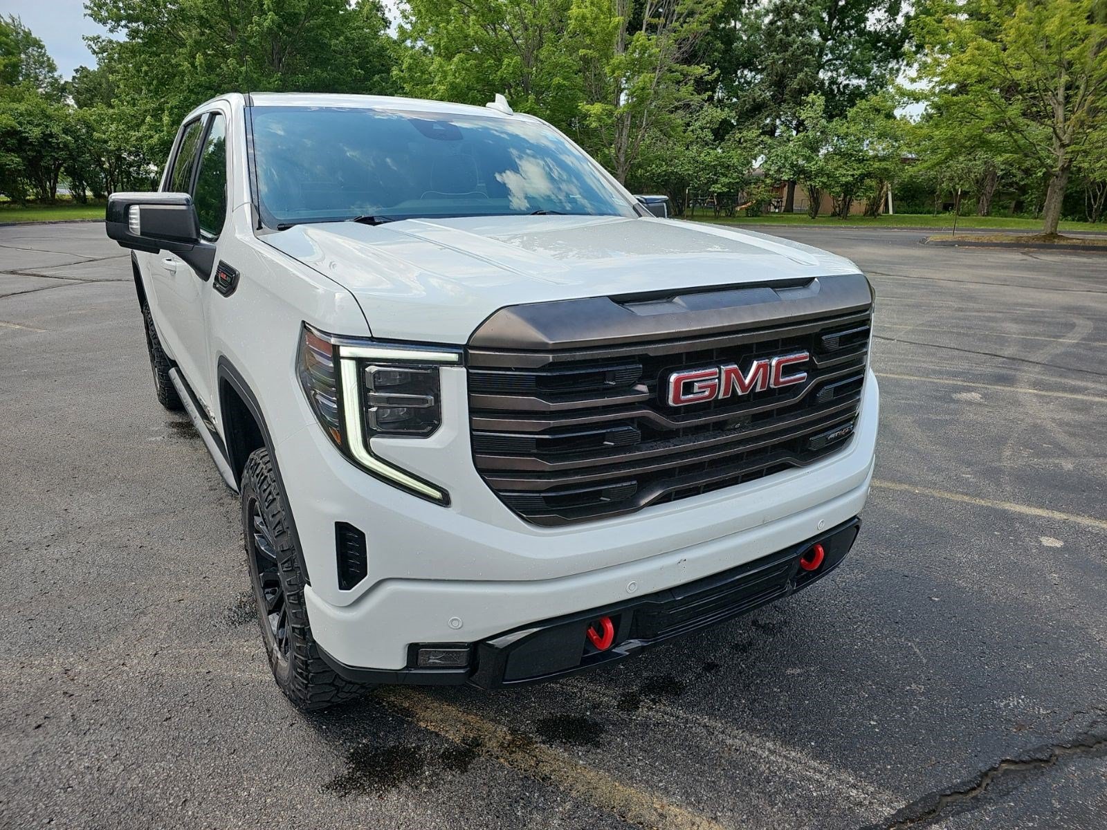Used 2022 GMC Sierra 1500 AT4X AWD/4WD image 8