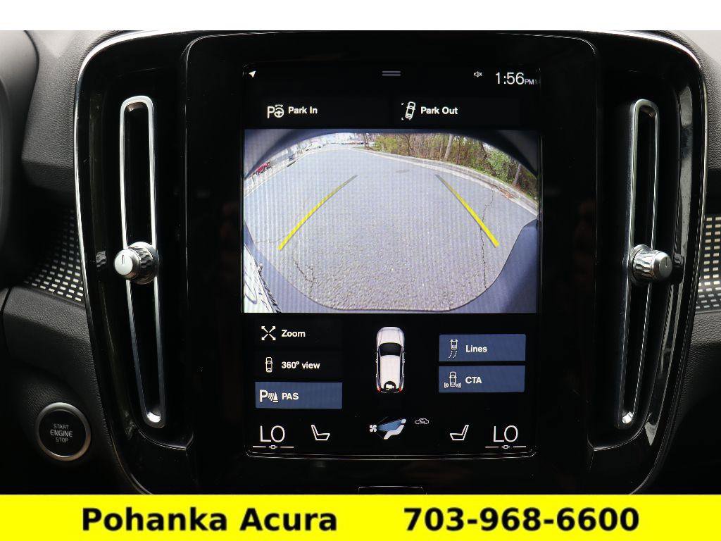 Used 2022 Volvo XC40 T5 R-Design w/ Advanced Package image 15