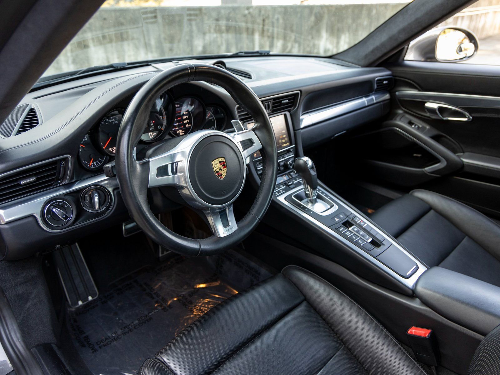 Certified 2016 Porsche 911 Turbo image 4