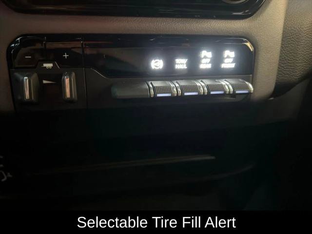 Certified 2023 RAM 3500 Big Horn w/ Night Edition AWD/4WD image 39