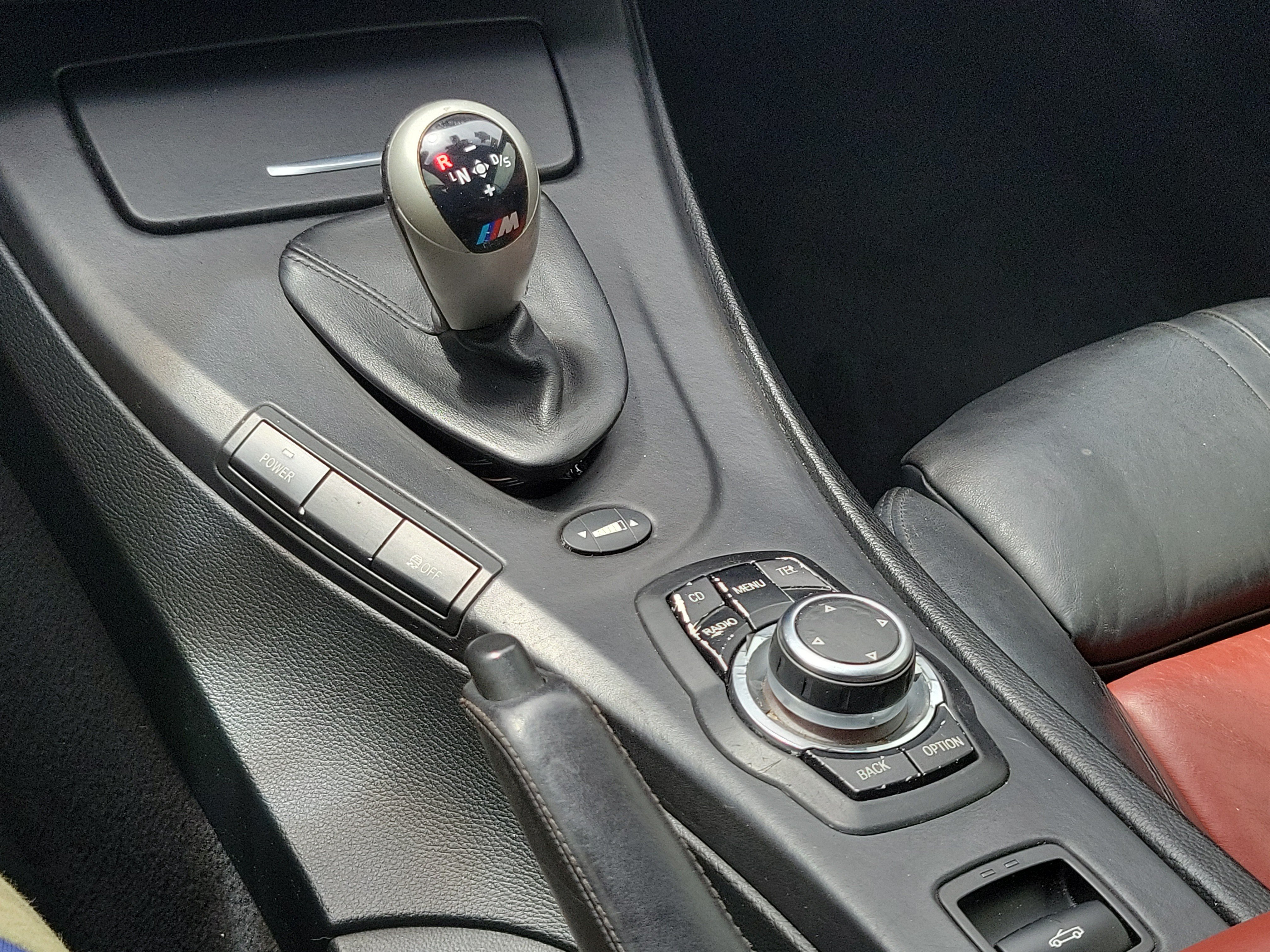 Used 2011 BMW M3 Convertible RWD image 25