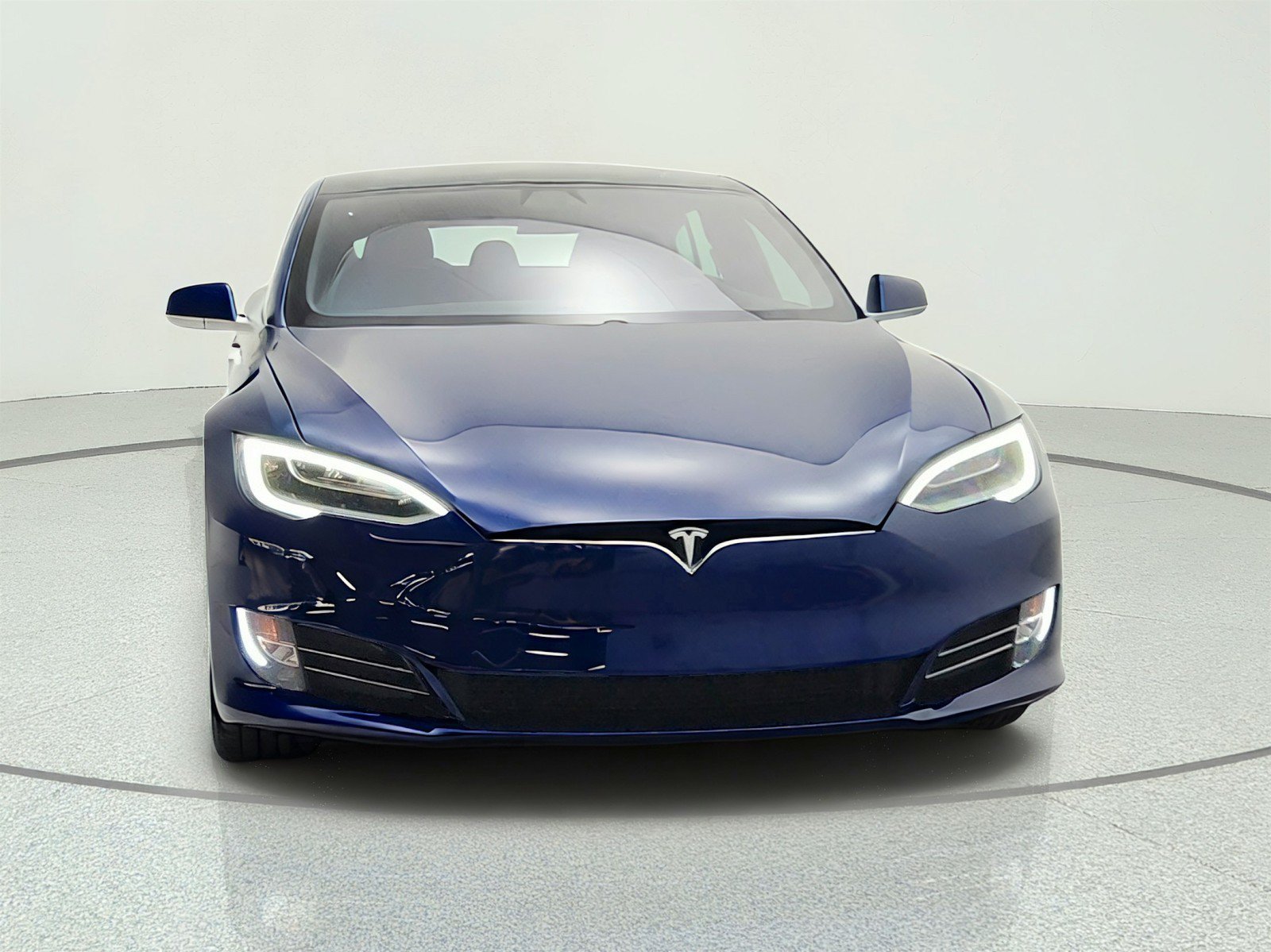 Used 2021 Tesla Model S AWD image 2
