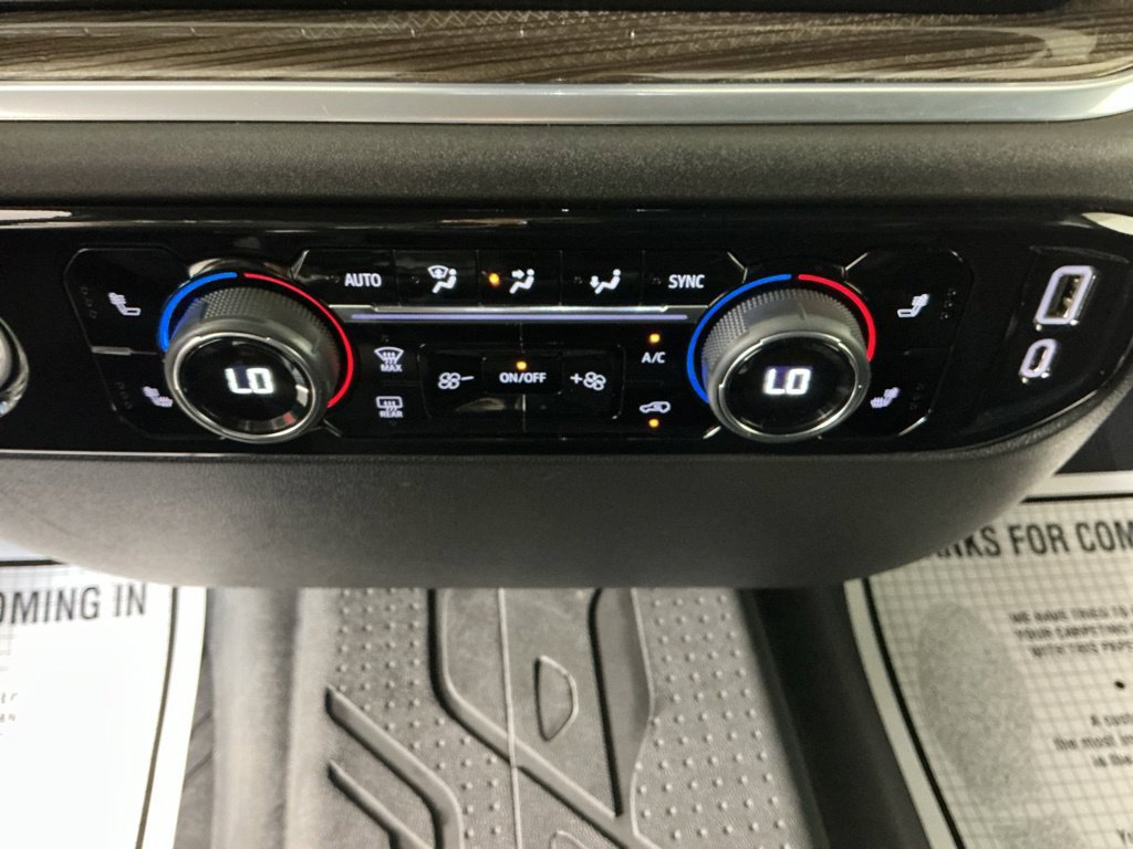 Used 2022 Chevrolet Silverado 1500 LT AWD/4WD image 24
