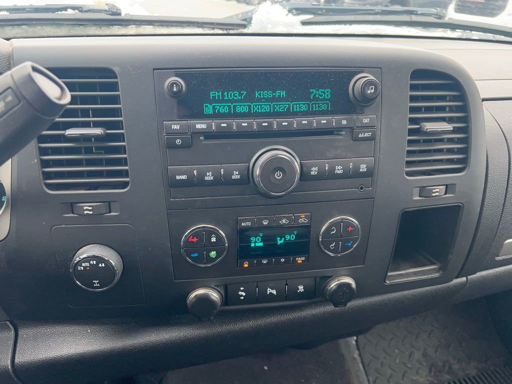 Used 2011 Chevrolet Silverado 1500 LT w/ All-Star Edition image 18