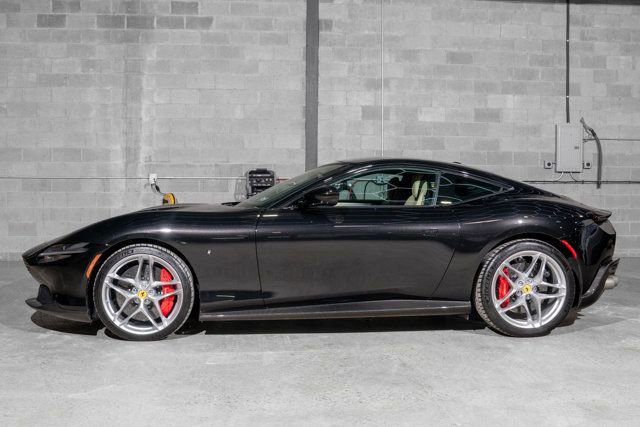 Used 2021 Ferrari Roma image 6