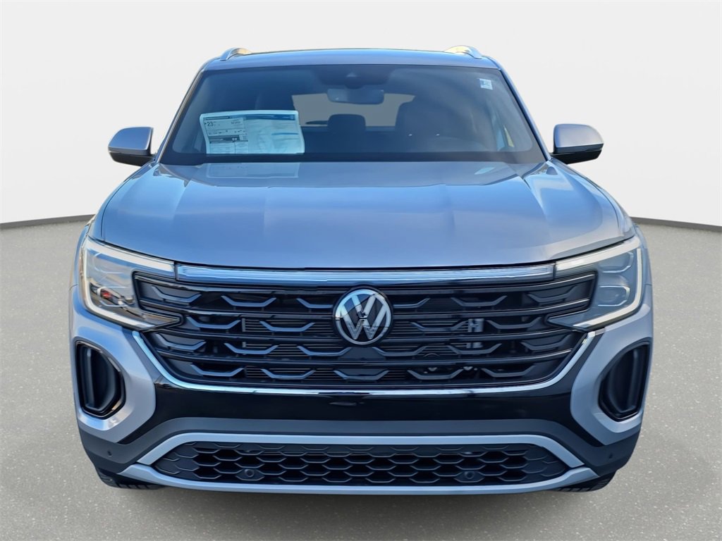New 2026 Volkswagen Atlas Cross Sport SE image 2