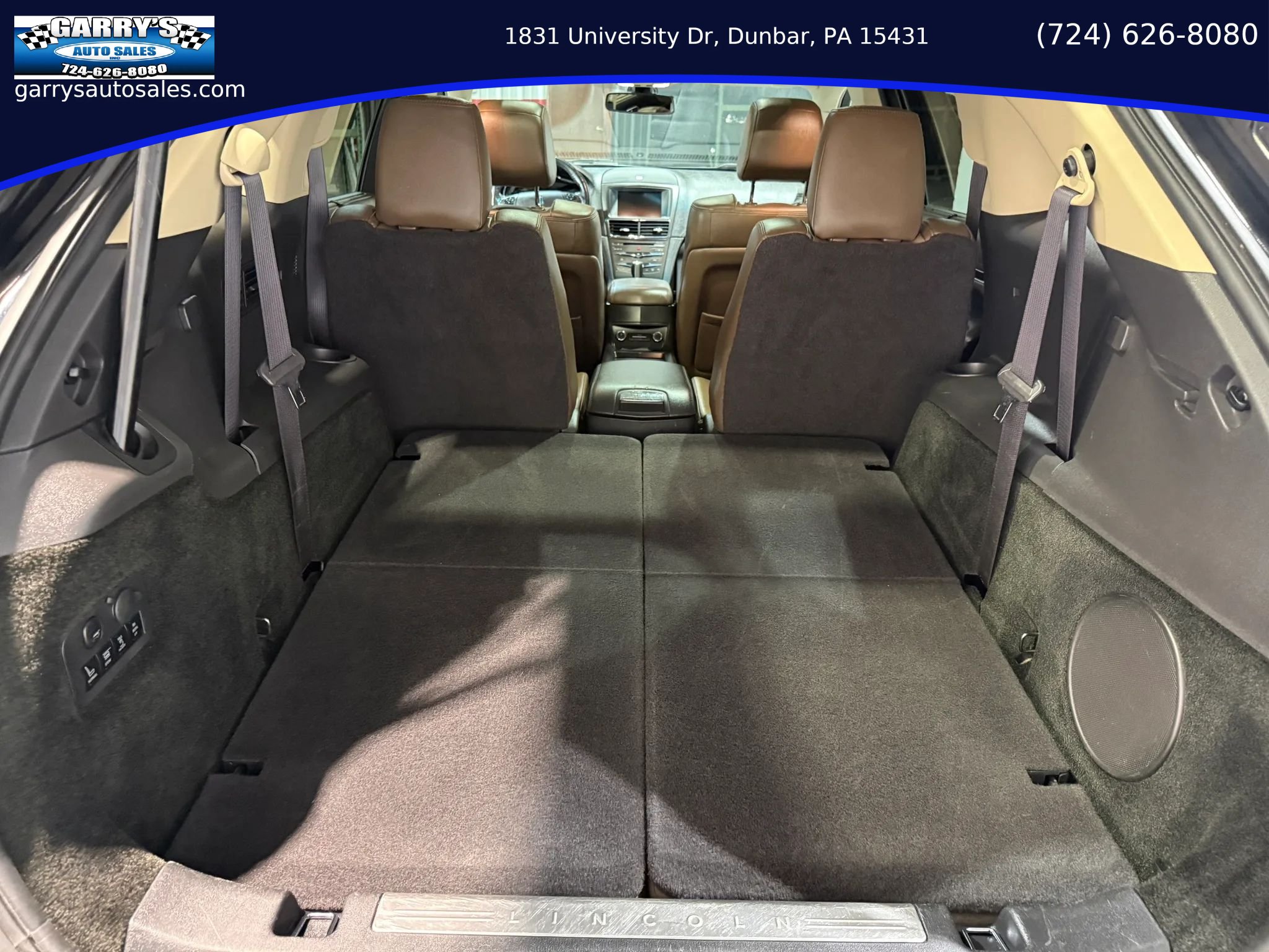 Used 2018 Lincoln MKT AWD image 27