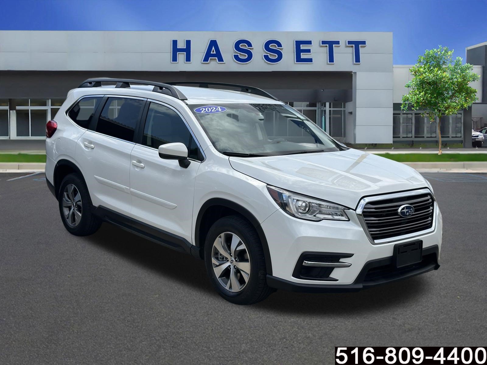 Used 2021 Subaru Ascent Premium w/ Convenience Package AWD/4WD image 1