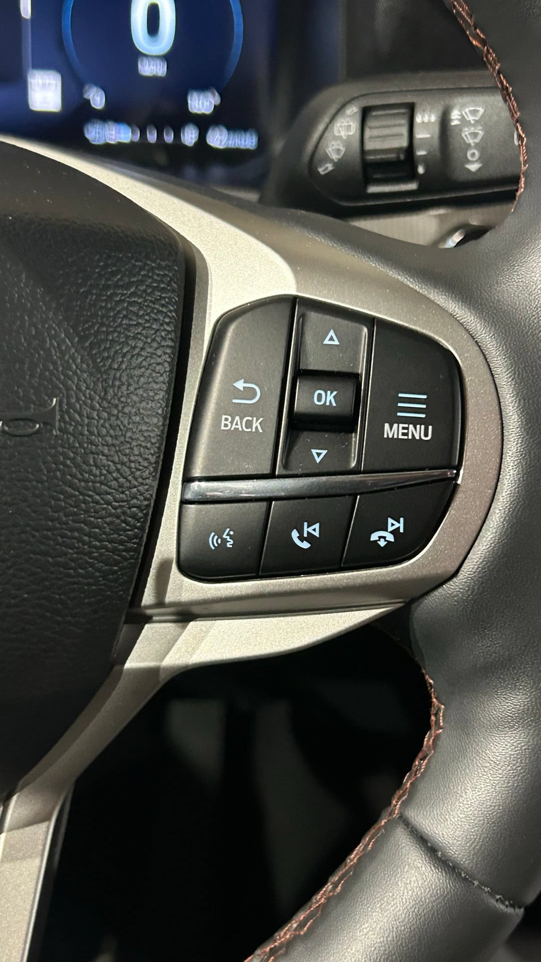 New 2026 Ford Explorer Active w/ Active Comfort Package AWD/4WD image 83