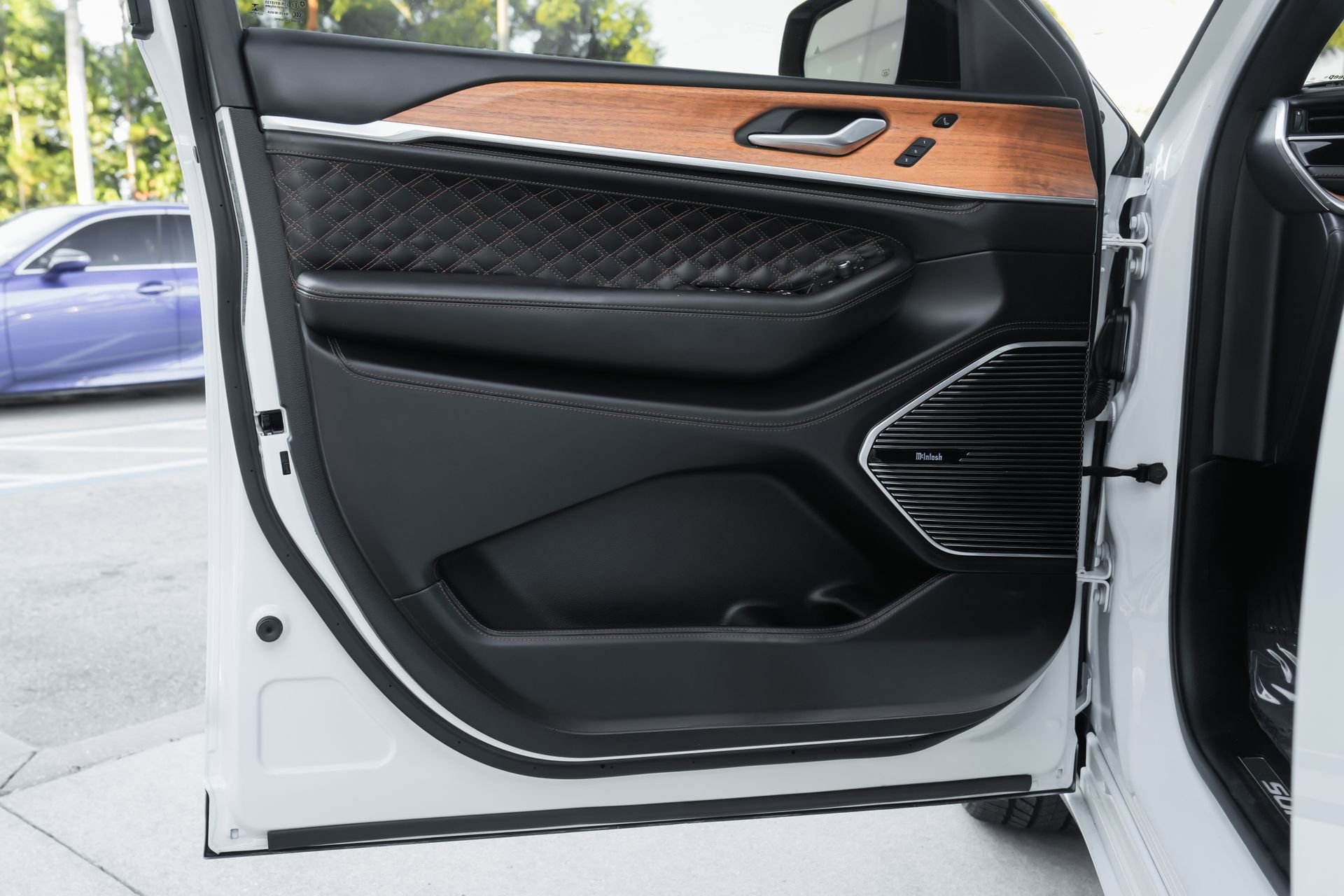 Used 2022 Jeep Grand Cherokee Summit image 33