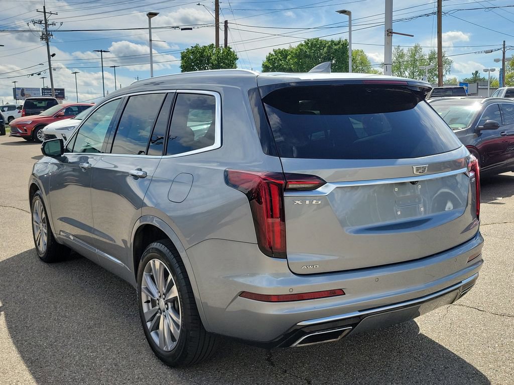 Used 2024 Cadillac XT6 Premium Luxury image 3