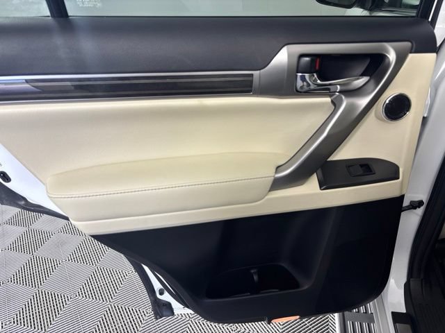 Used 2023 Lexus GX 460 Premium AWD/4WD image 25