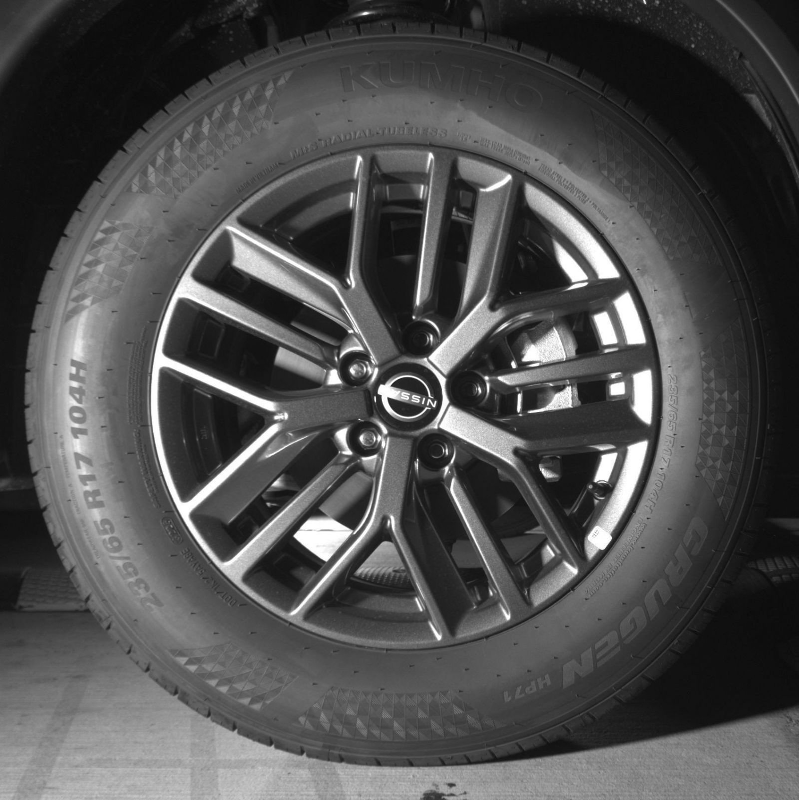 Used 2026 Nissan Rogue SV AWD/4WD image 16