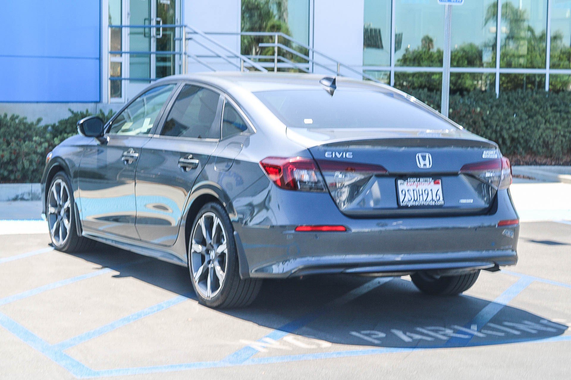 Certified 2025 Honda Civic Sport Touring image 9