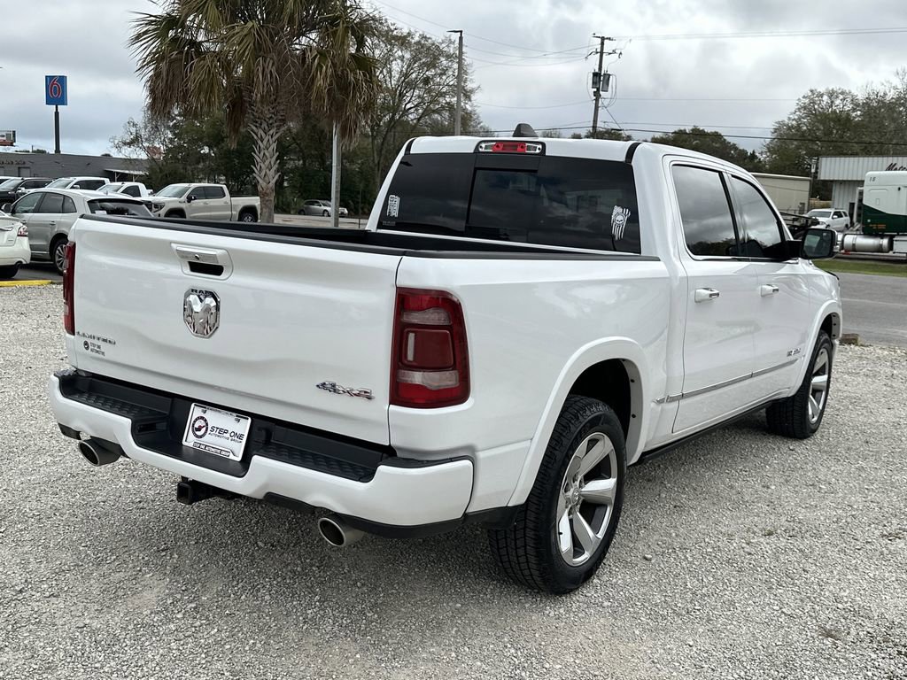 Used 2021 RAM 1500 Limited w/ Body Color Bumper Group AWD/4WD image 7