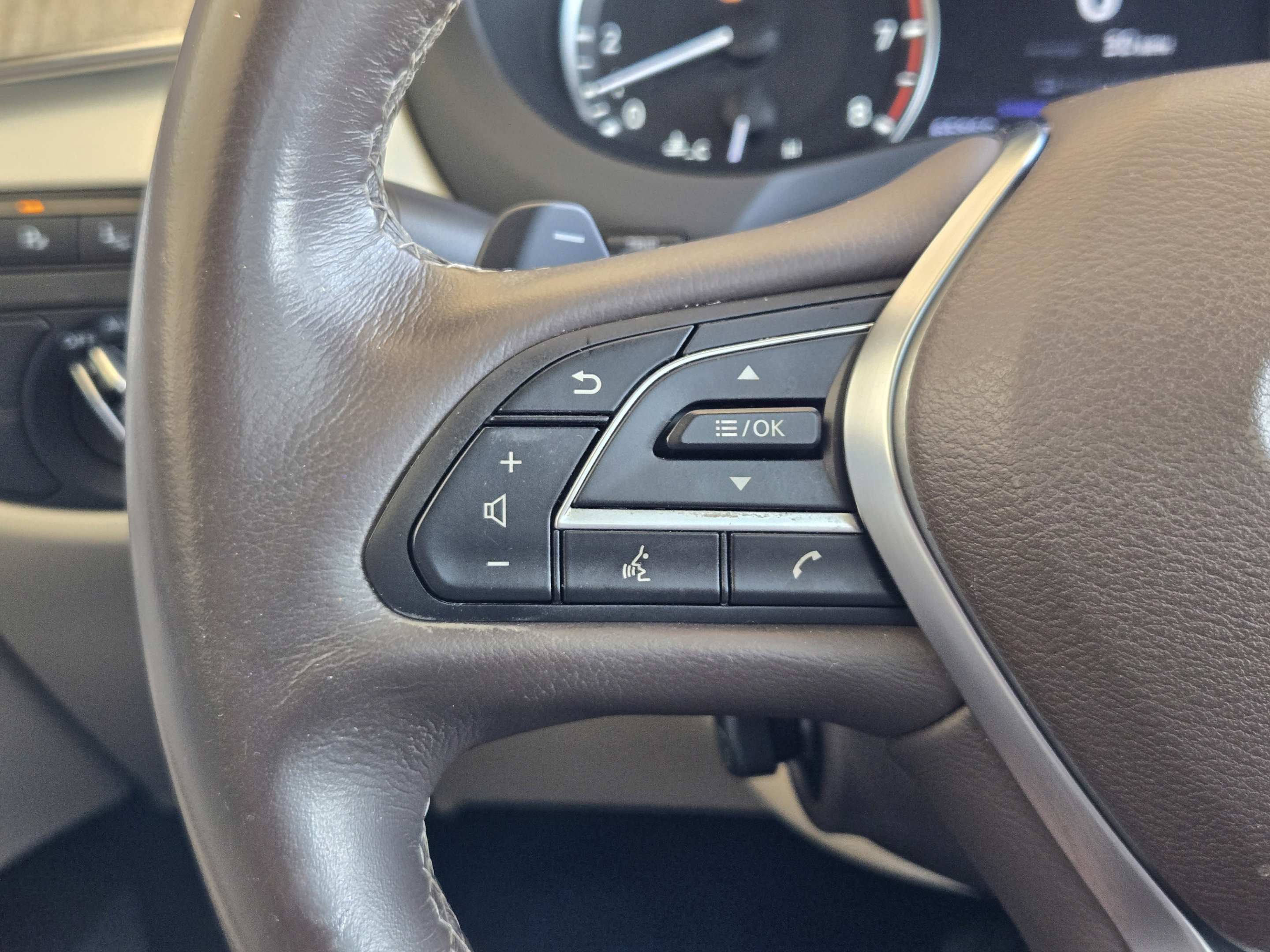 Used 2021 INFINITI QX50 Autograph w/ Accent Package FWD image 28