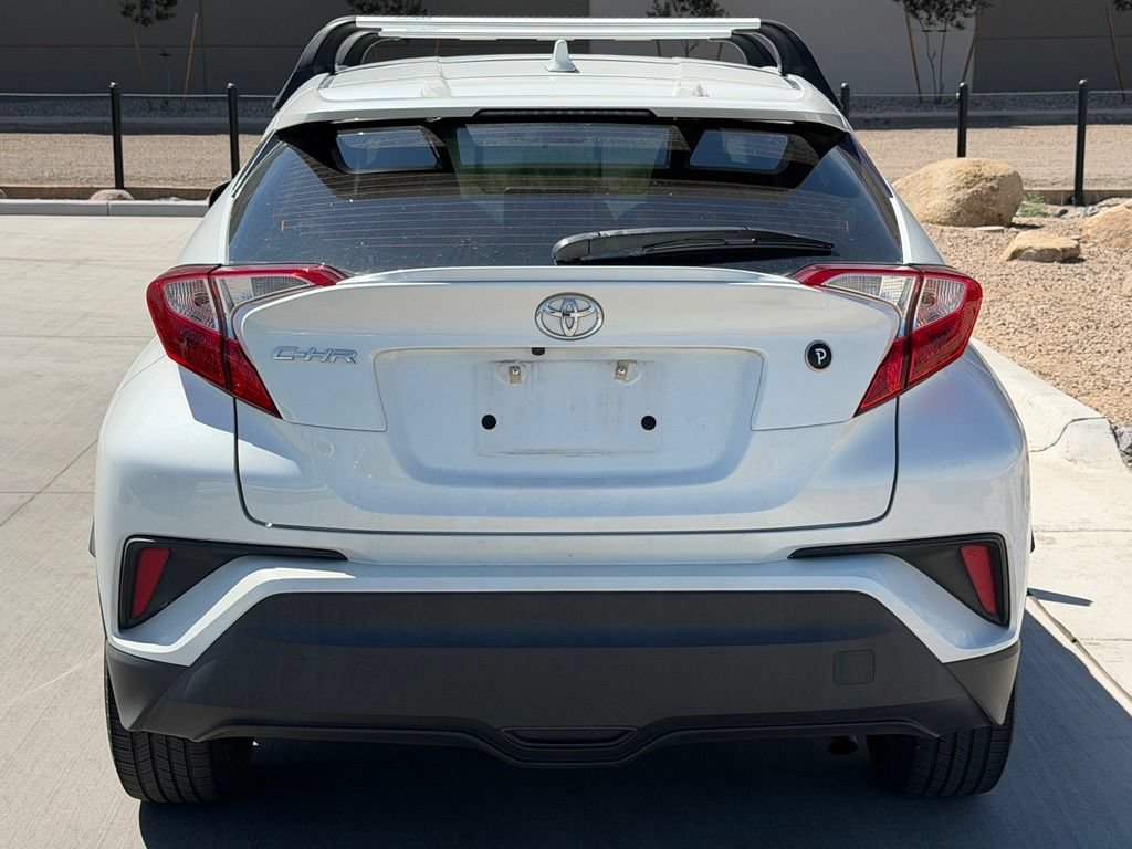 Used 2021 Toyota C-HR LE FWD image 6