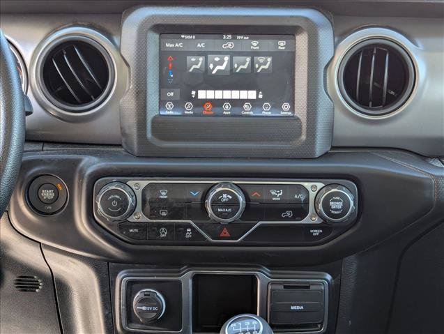 Used 2022 Jeep Wrangler Sport AWD/4WD image 14