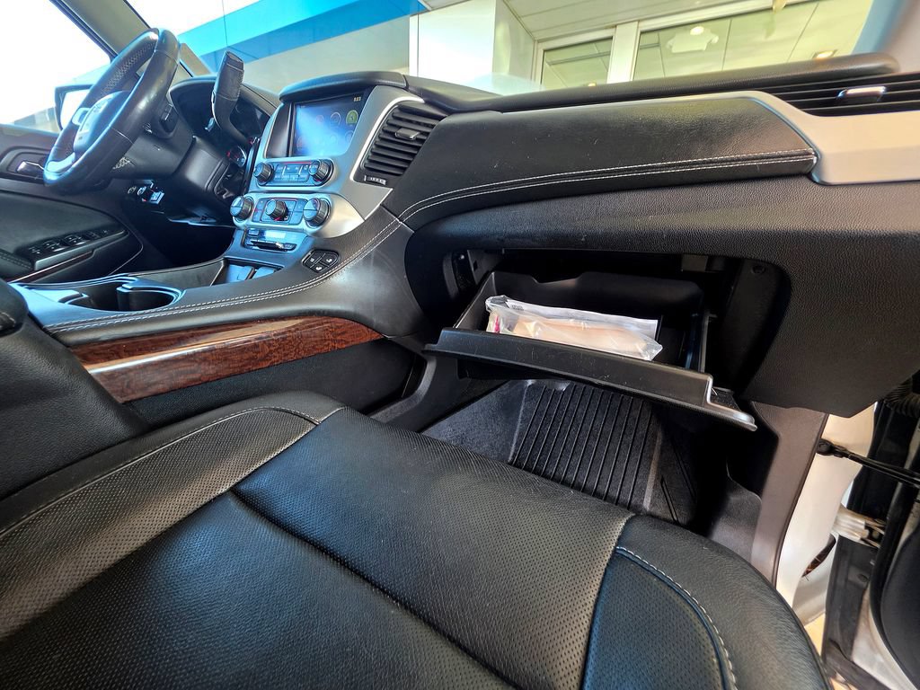 Used 2016 GMC Yukon SLT w/ Open Road Package AWD/4WD image 82