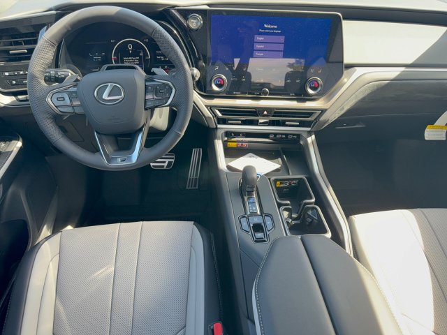 New 2026 Lexus TX 500h AWD w/ Technology Package image 28